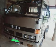 Isuzu 250 Lorry for Sale (Haguranketha)